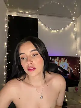 Snapshot of salome_polaniiee chatting on February 7, 2025, 8:44 am salome polaniiee online show from February 7, 2025, 8:44 am