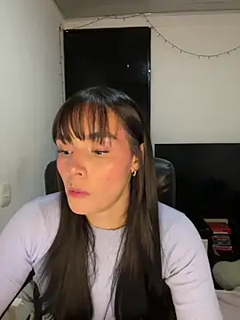 Snapshot of salome_polaniiee chatting on February 22, 2025, 4:40 am salome polaniiee online show from February 22, 2025, 4:40 am