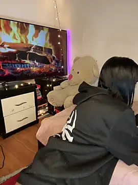 Snapshot of salome_polaniiee chatting on March 2, 2025, 5:33 am salome polaniiee online show from March 2, 2025, 5:33 am