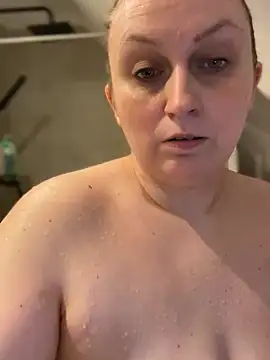 Snapshot of BBW_Nora chatting on March 18, 2025, 8:37 pm BBW Nora online show from March 18, 2025, 8:37 pm