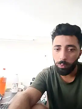 Rakiyy34 online show from September 25, 2025, 9:24 am