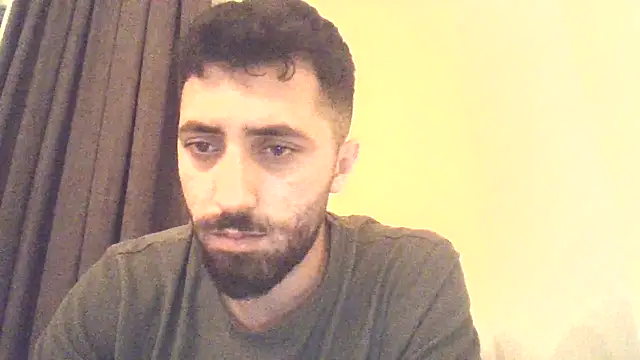 Rakiyy34 online show from November 4, 2025, 5:01 pm