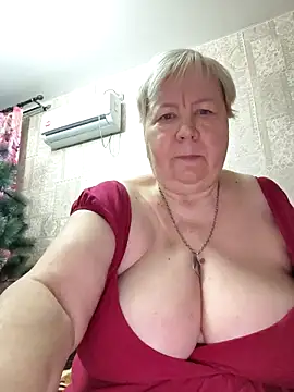 EffectFiona online show from December 16, 2025, 1:21 am