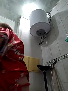 EffectFiona online show from March 1, 2026, 10:34 pm