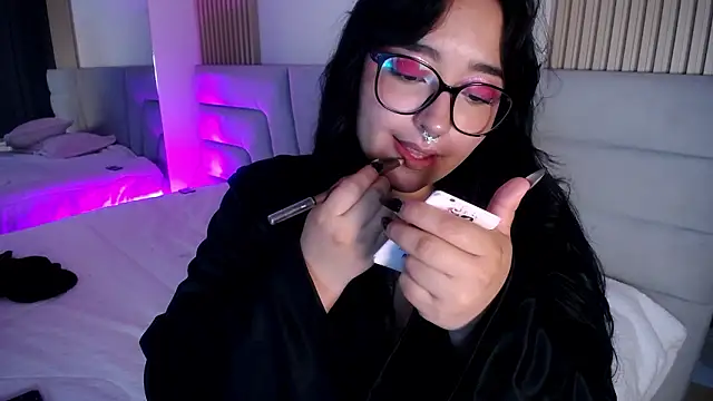 Miss Loise online show from March 25, 2026, 8:20 am