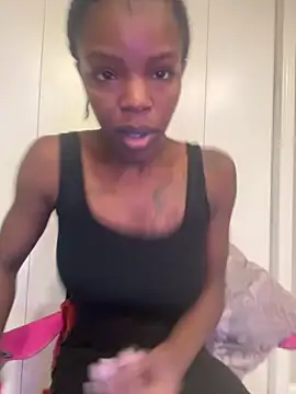 Snapshot of wishwashhy22 chatting on October 15, 2025, 2:50 pm wishwashhy22 online show from October 15, 2025, 2:50 pm