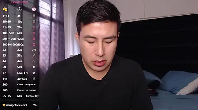 andrewmhilton  online show from March 8, 2025, 9:18 pm