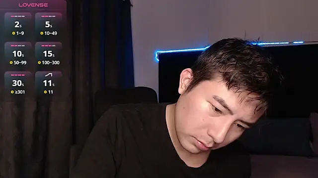 andrewmhilton  online show from January 6, 2026, 5:33 am