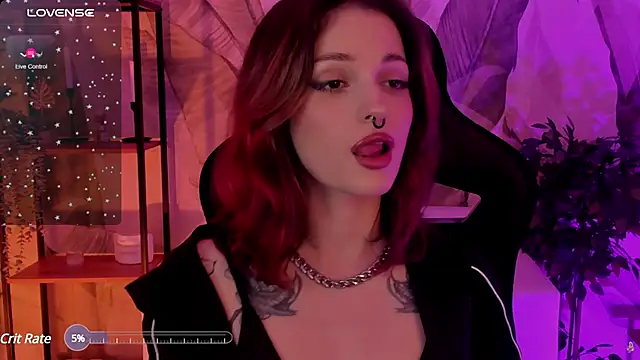 BratzieDarsie online show from February 1, 2025, 11:43 am