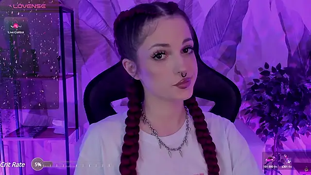 BratzieDarsie online show from March 1, 2025, 8:13 am