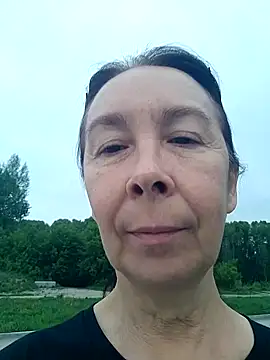Snapshot of Celine_Faer1 chatting on June 2, 2026, 2:19 pm Celine Faer1 online show from June 2, 2026, 2:19 pm
