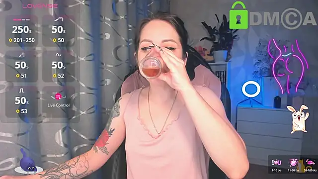 AnnyHoney  online show from October 24, 2025, 12:19 am