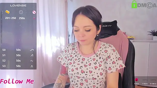 AnnyHoney  online show from April 15, 2026, 7:26 am