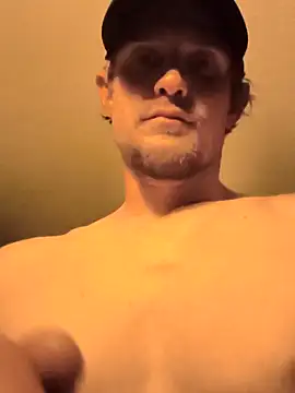 Snapshot of Midwestalpha chatting on March 9, 2025, 6:06 am Midwestalpha online show from March 9, 2025, 6:06 am