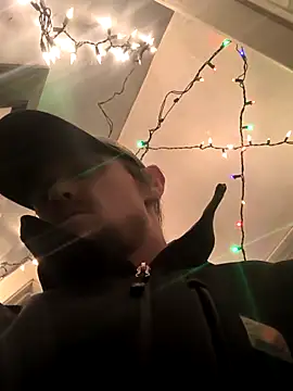 Midwestalpha online show from December 15, 2025, 1:21 am