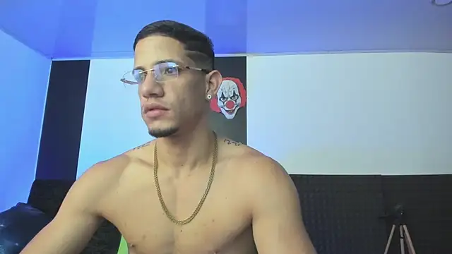 jhonnysnow17 online show from January 26, 2025, 3:58 pm