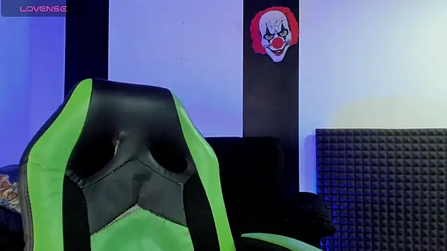 jhonnysnow17 online show from March 8, 2025, 1:25 pm