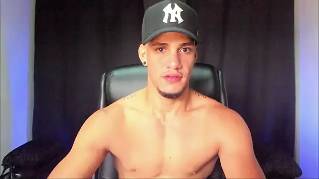 jhonnysnow17 online show from September 21, 2025, 7:48 pm