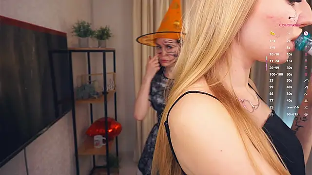 EllenReeves online show from October 31, 2025, 6:25 am