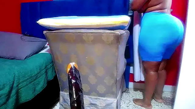 Lelety79 online show from April 19, 2026, 12:48 pm