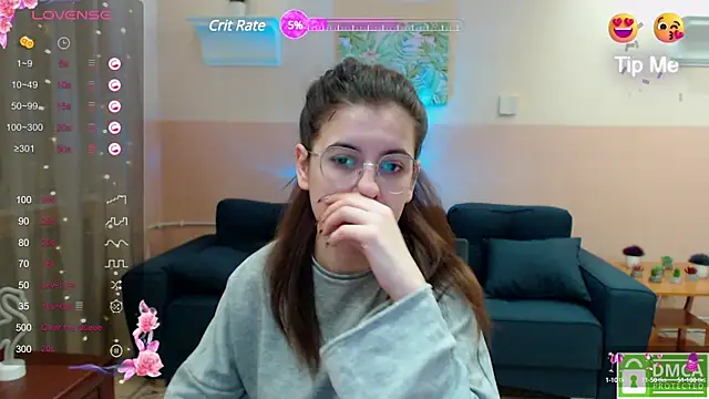 Snapshot of Aminabeatris chatting on January 11, 2025, 6:24 am Aminabeatris online show from January 11, 2025, 6:24 am
