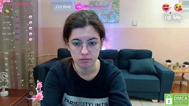 Snapshot of Aminabeatris chatting on January 13, 2025, 6:27 am Aminabeatris online show from January 13, 2025, 6:27 am