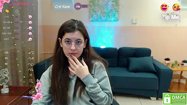 Snapshot of Aminabeatris chatting on January 14, 2025, 9:35 am Aminabeatris online show from January 14, 2025, 9:35 am