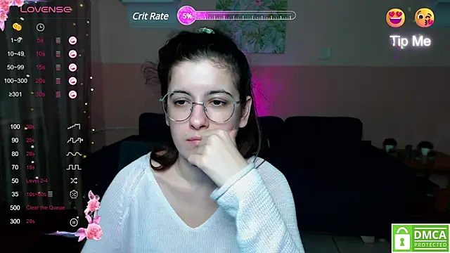 Snapshot of Aminabeatris chatting on January 18, 2025, 12:57 pm Aminabeatris online show from January 18, 2025, 12:57 pm