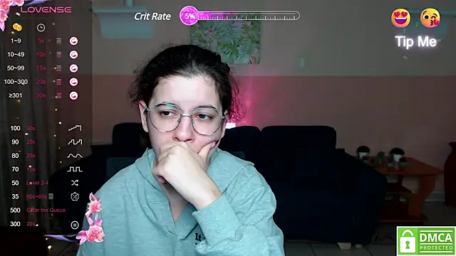 Snapshot of Aminabeatris chatting on January 25, 2025, 6:23 am Aminabeatris online show from January 25, 2025, 6:23 am