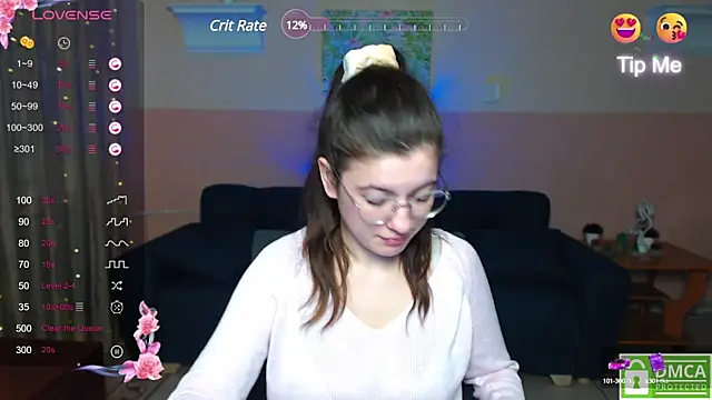 Snapshot of Aminabeatris chatting on February 1, 2025, 6:32 am Aminabeatris online show from February 1, 2025, 6:32 am