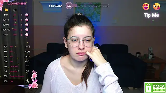 Snapshot of Aminabeatris chatting on February 1, 2025, 9:43 am Aminabeatris online show from February 1, 2025, 9:43 am