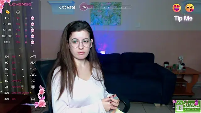 Snapshot of Aminabeatris chatting on February 6, 2025, 9:32 am Aminabeatris online show from February 6, 2025, 9:32 am