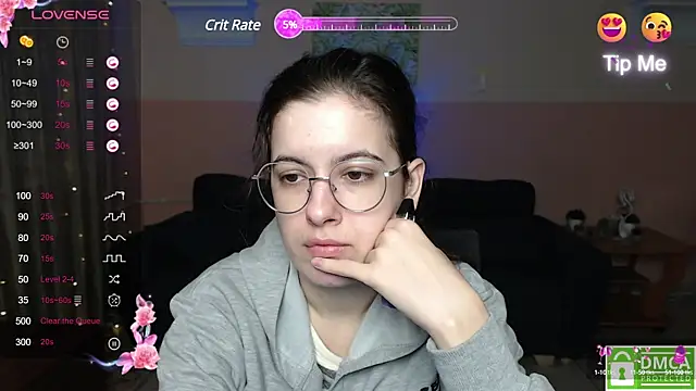 Snapshot of Aminabeatris chatting on February 20, 2025, 6:28 am Aminabeatris online show from February 20, 2025, 6:28 am