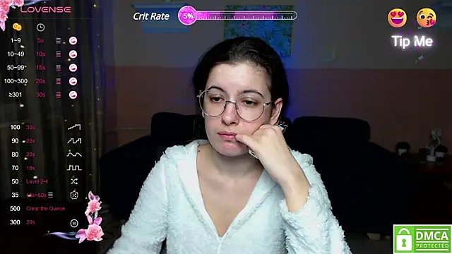 Snapshot of Aminabeatris chatting on March 18, 2025, 9:52 am Aminabeatris online show from March 18, 2025, 9:52 am