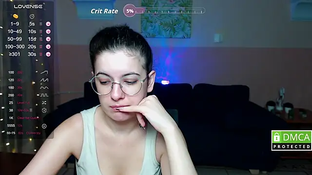 Snapshot of Aminabeatris chatting on September 17, 2025, 5:31 am Aminabeatris online show from September 17, 2025, 5:31 am