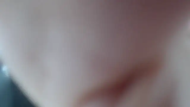 girl squiting online show from February 4, 2026, 8:25 pm