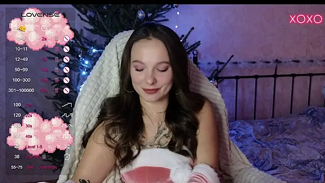 lil luna x online show from December 22, 2024, 4:06 pm