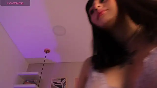 cute  cherry  online show from February 24, 2026, 8:18 pm