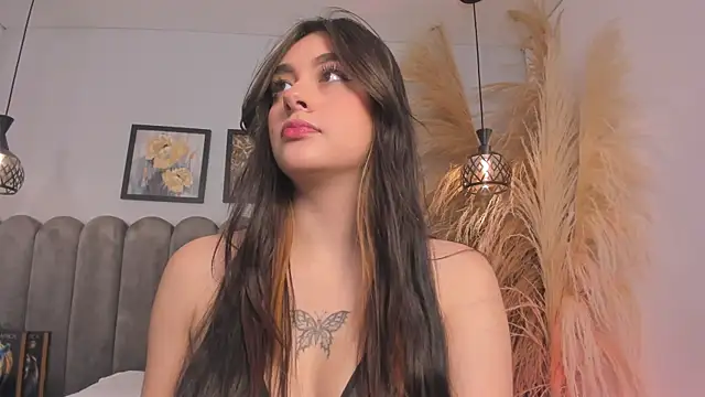 cute  cherry  online show from June 17, 2026, 8:32 pm