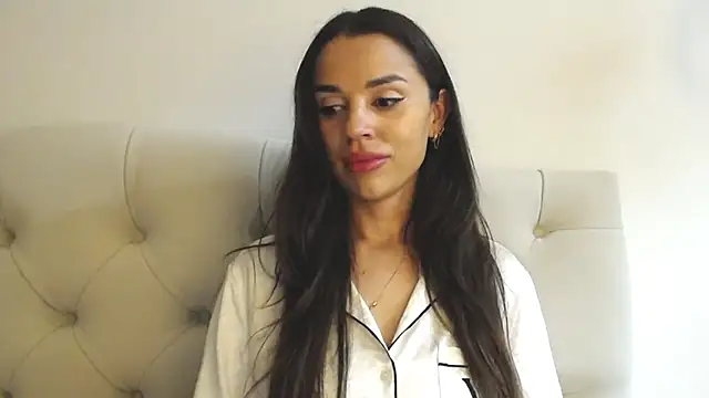 Mika Gold online show from September 19, 2025, 8:53 pm