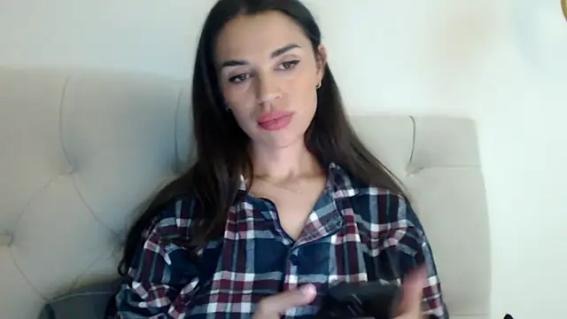 Mika Gold online show from October 4, 2025, 5:55 pm