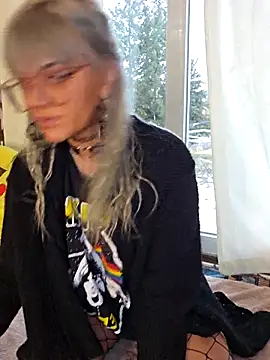 anyalikestosuck online show from January 6, 2026, 7:50 pm