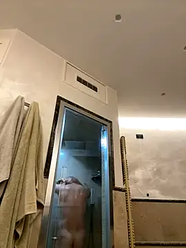 zjwsteve online show from October 3, 2025, 10:40 pm