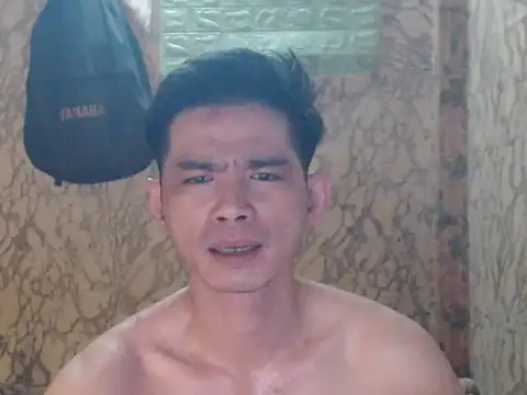 x0x-Philip-x0x online show from December 2, 2025, 5:35 am