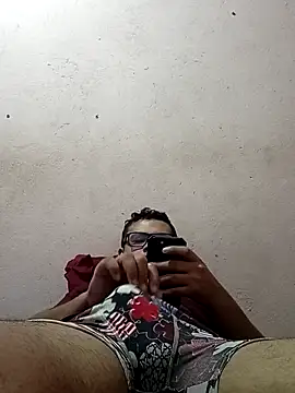 Snapshot of Novin18RJ chatting on February 18, 2025, 1:44 pm Novin18RJ online show from February 18, 2025, 1:44 pm