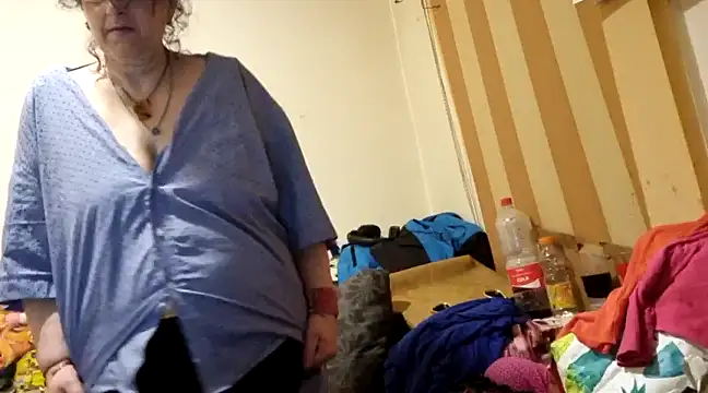 Samantha Squirtxh online show from March 15, 2025, 11:50 pm