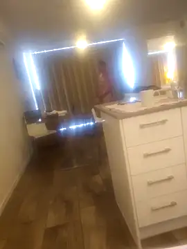 Daza67 online show from December 14, 2025, 3:34 am