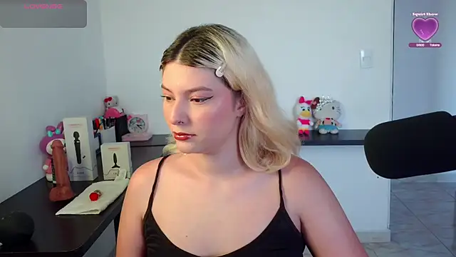 Snapshot of Ania_jones chatting on July 24, 2026, 10:52 pm Ania jones online show from July 24, 2026, 10:52 pm