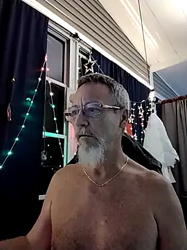 Daddysthick online show from October 4, 2025, 2:31 am