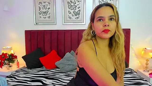 MarieKoster online show from February 18, 2025, 8:14 pm